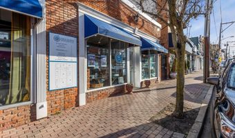68 First Ave, Atlantic Highlands, NJ 07716