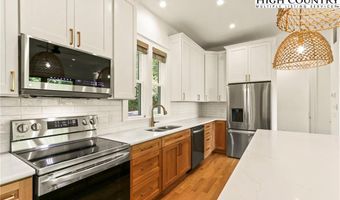 139 Nettles Ridge Rd, Banner Elk, NC 28604
