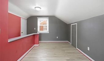 8928 Becker Ave, Allen Park, MI 48101