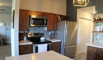 4 Tilbury Ln, Bella Vista, AR 72715
