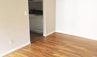 1225 Island Dr 104, Ann Arbor, MI 48104