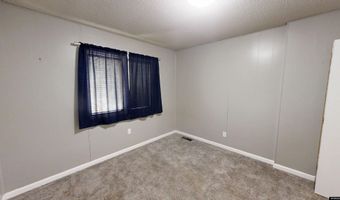 2040 W 41st St, Casper, WY 82604