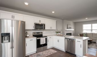 3451 10th Ave SW, Altoona, IA 50009