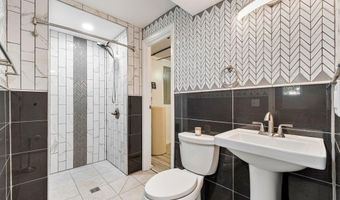 583 Davis Creek Rd, Barboursville, WV 25504