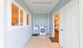 45-503 KAHILI St, Honokaa, HI 96727