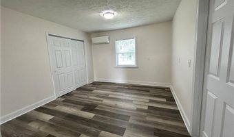 435 S Spicer Dr, Austin, IN 47102