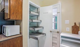 14006 PARKLAND Dr, Rockville, MD 20853