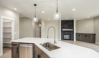 87653 8th St, Veneta, OR 97487