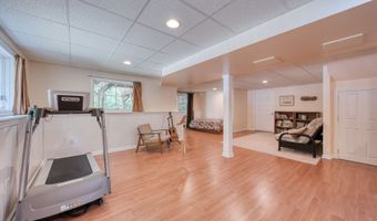 1047 Merrow Rd, Coventry, CT 06238