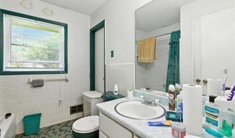 3991 Lindsey Dr, Decatur, GA 30035