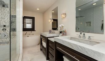 2819 Bristol Dr, Ames, IA 50010