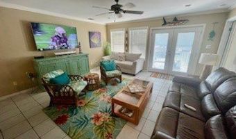 762 S Bay St, Aransas Pass, TX 78336