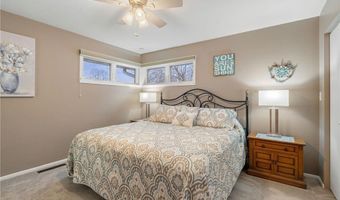 307 21st St NW, Austin, MN 55912