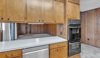 249 Auburn Dr, Alexander City, AL 35010