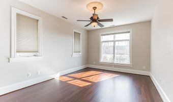 5823 GOLDSBORO Rd, Bethesda, MD 20817