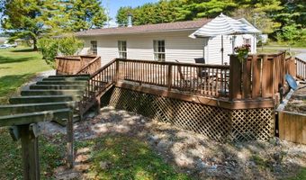 203 Edgewood St, Ballard, WV 24918