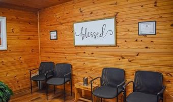 208 SW 3rd St, Antlers, OK 74523