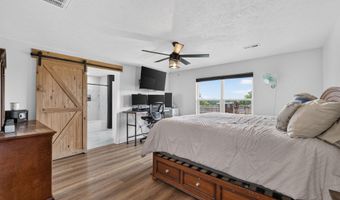 21005 Lawrence 2074, Ash Grove, MO 65604