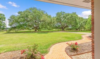 14002 S Guegnon St, Abbeville, LA 70510
