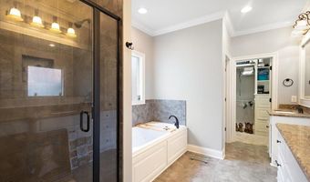 117 Twin Oaks Dr, Brandon, MS 39047