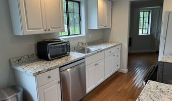 10 Tara Dr 10, Brookfield, CT 06804