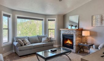4525 Snake River Mesa Rd, Buhl, ID 83316