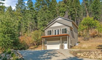 702 Glacier Loop Rd, Bayview, ID 83803