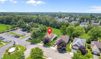 180 Sylvan Lake Blvd, Bayville, NJ 08721