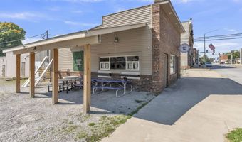 118 E Main St, Albion, IN 46701