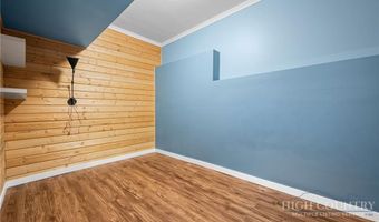 830 W Tweetsie Ln, Banner Elk, NC 28604