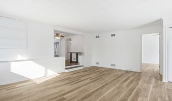 40541 N IL ROUTE 83, Antioch, IL 60002