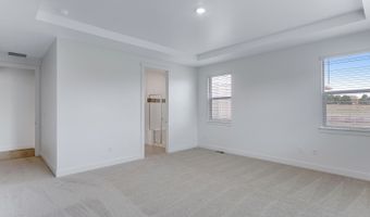 1922 Chaffee Crest Dr, Berthoud, CO 80513