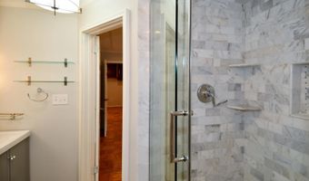 5301 WESTBARD Cir 419, Bethesda, MD 20816