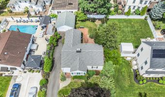 81 7th Ave, Atlantic Highlands, NJ 07716