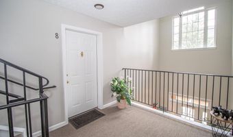 655 BURTONS COVE Way 8, Annapolis, MD 21401