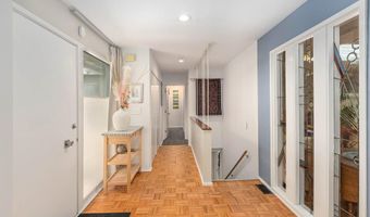 1402 Bardstown Trl, Ann Arbor, MI 48105