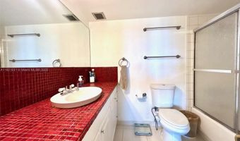 9500 W Bay Harbor Dr 2G, Bay Harbor Islands, FL 33154