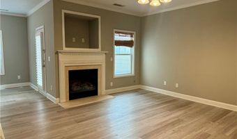 11224 Snowy Owl Ln, Alpharetta, GA 30022