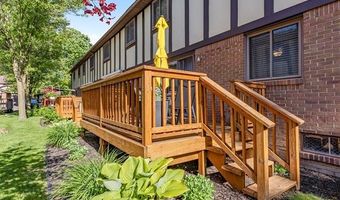 19 Parkplace N, Allen Park, MI 48101