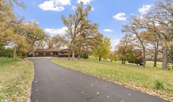 74500 240th St, Albert Lea, MN 56007
