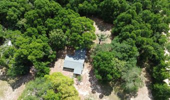 5703 Old River Rd, Baker, FL 32531