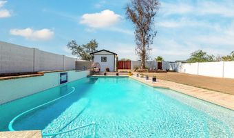 2104 N Pennington Dr, Chandler, AZ 85224