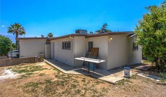 12190 Gladys Ln, Yucaipa, CA 92399