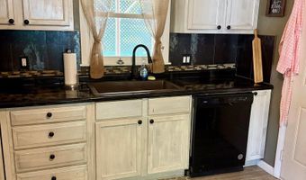 1806 Sycamore Ave, Atlantic, IA 50022