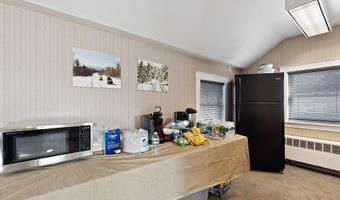 2 Bangor St, Augusta, ME 04330