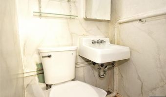 28 Reid Avenue 1, Bergenfield, NJ 07621
