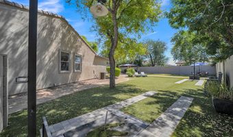 2471 E HONEYSUCKLE Pl, Chandler, AZ 85286