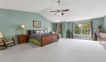 238 Pointe Lucerne Ct, Ballwin, MO 63011