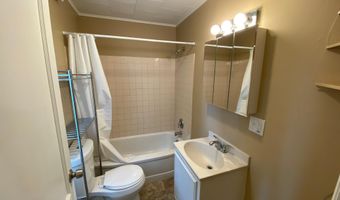 220 E 7th St, Albert Lea, MN 56007