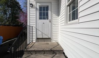 42 Sandy Dr, Bristol, CT 06010